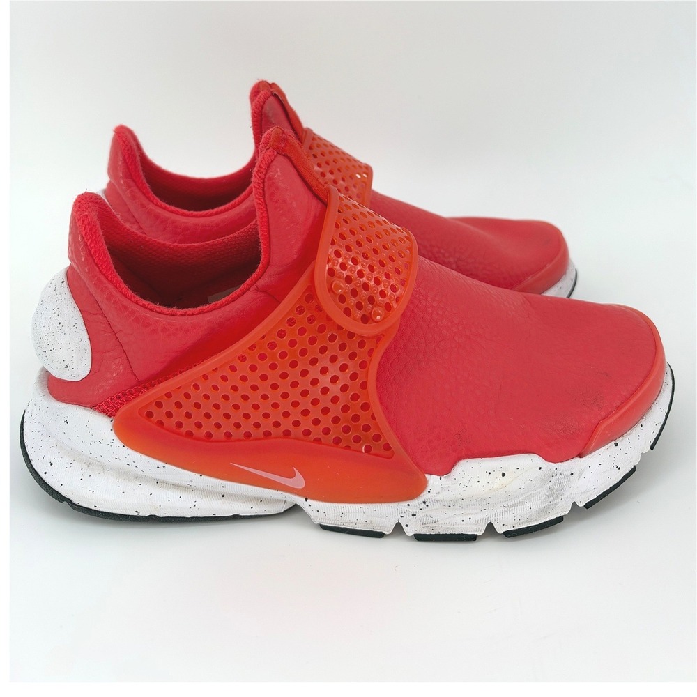 Nike Women's Sock Dart Premium Running Shoe 7 Max Orange Speckled Slip On